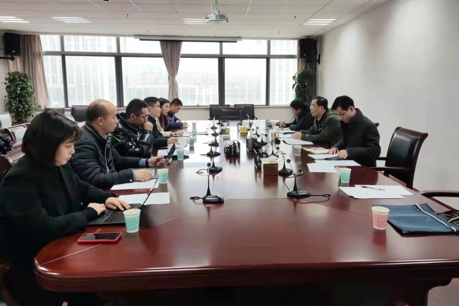 徐翔東副局長(zhǎng)召開(kāi)省醫(yī)藥集中采購(gòu)新平臺(tái)問(wèn)題調(diào)度會(huì)